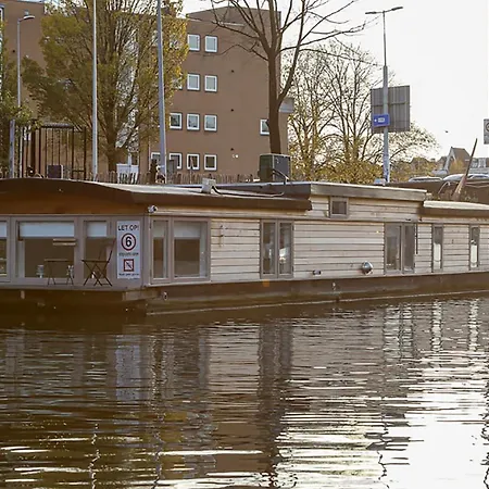 בית הארחה Houseboat Next To Amstel
