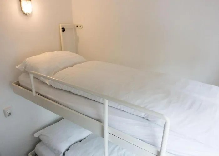 Houseboat Next To Amstel Guest house Amsterdam