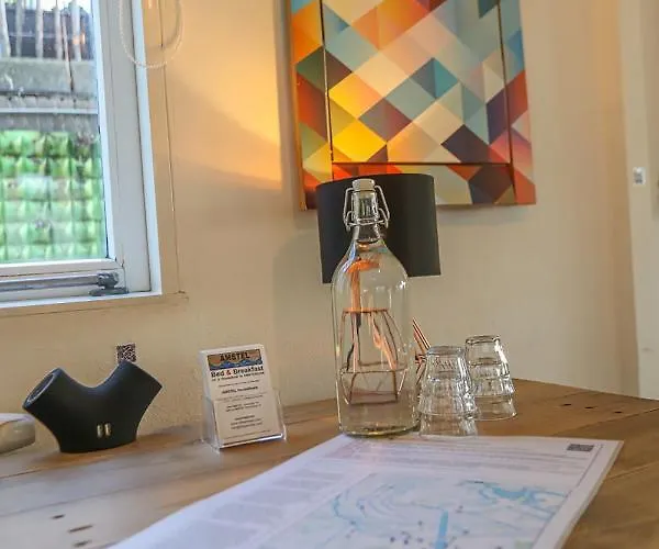 Guest house Houseboat Next To Amstel 4*